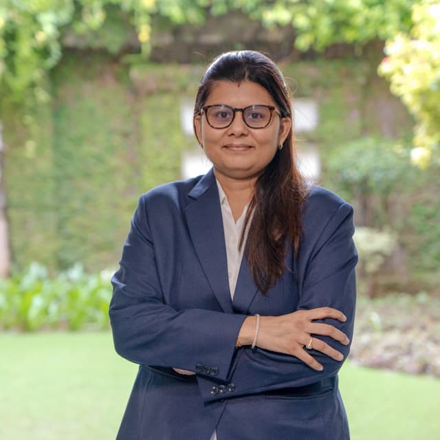 Dr. Heli Shah